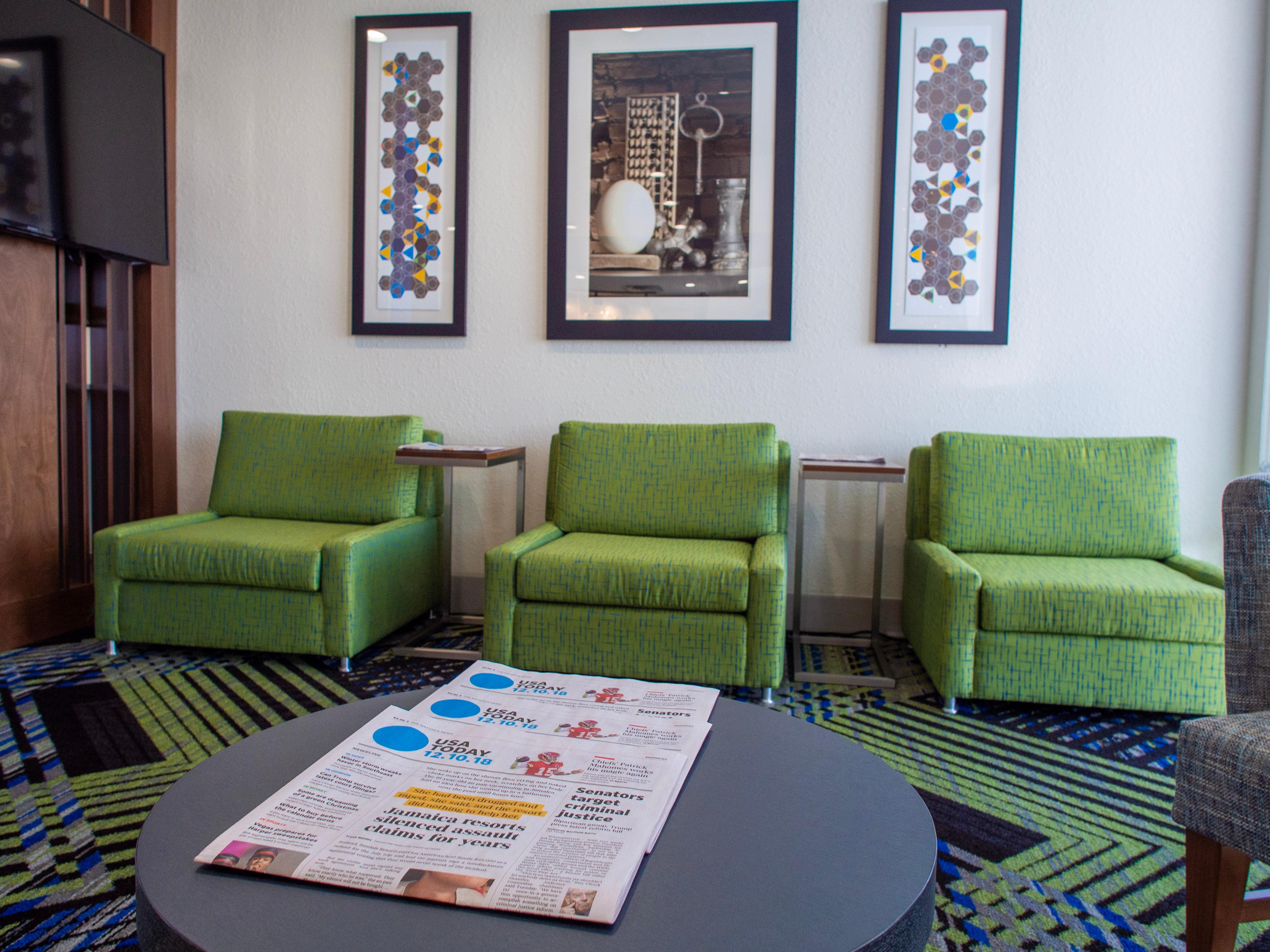 Hotel Express & - Airport By Ihg