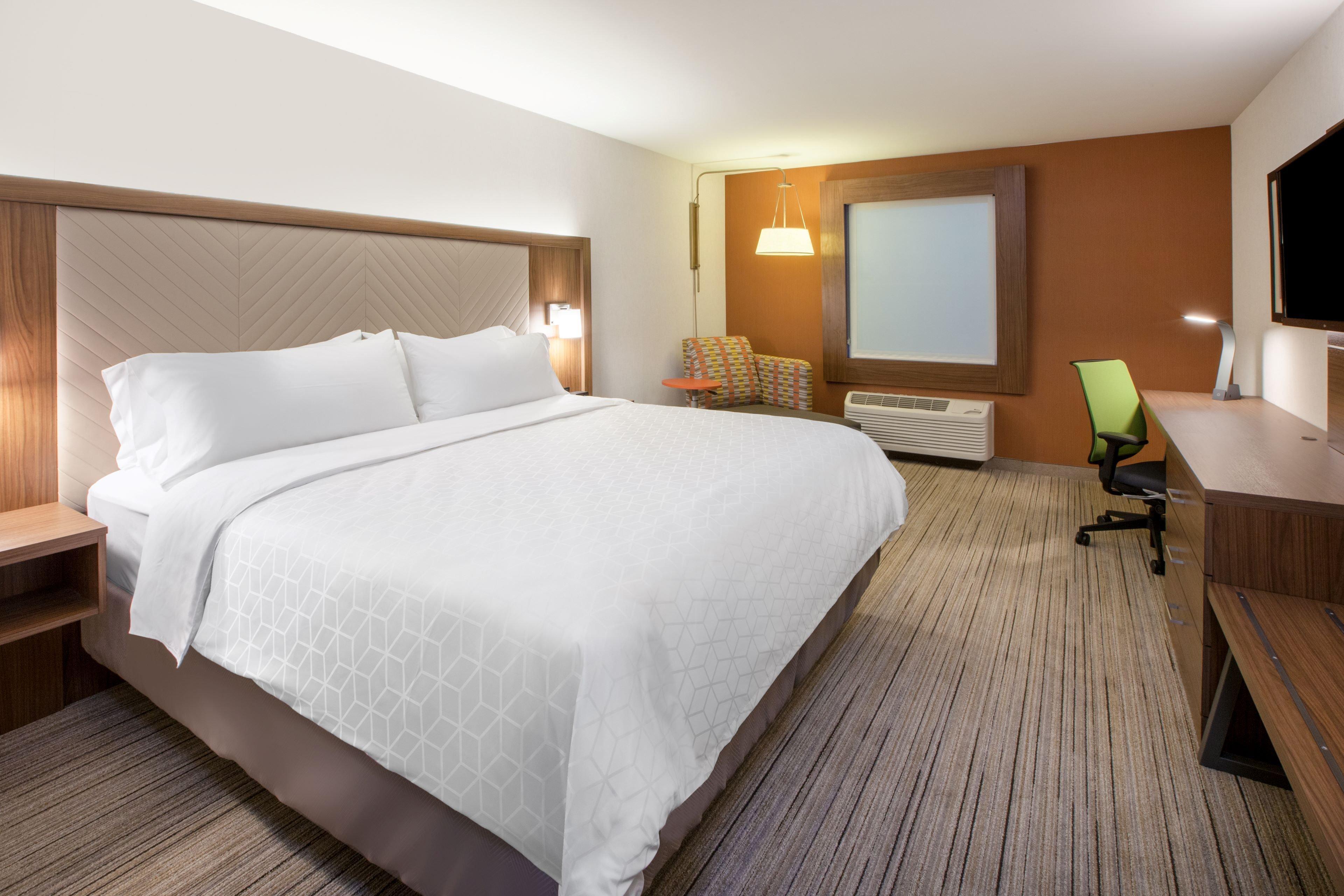 Hotel Express & - Airport By Ihg Oklahoma City
